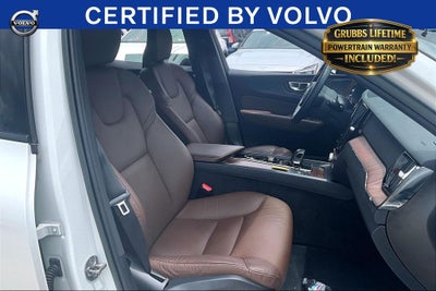 2023 Volvo XC60 B5 Plus Dark Theme