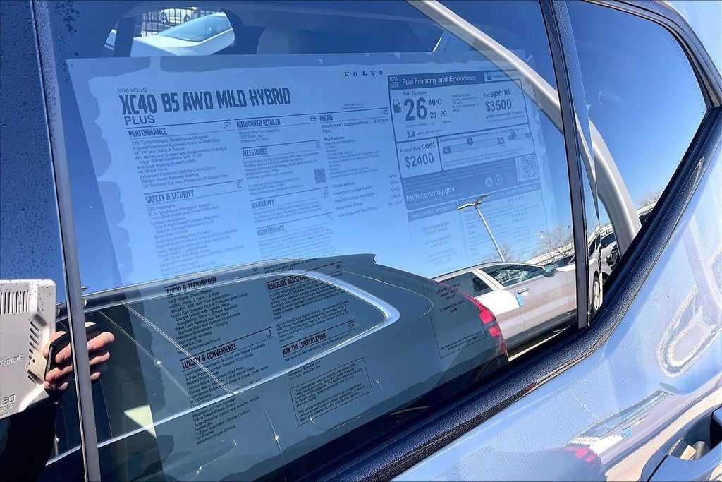 2026 Volvo XC40 B5 Plus