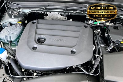 2026 Volvo XC40 B5 Plus