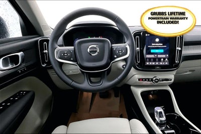 2026 Volvo XC40 B5 Plus