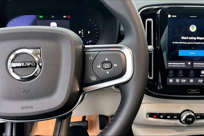 2026 Volvo XC40 B5 Plus