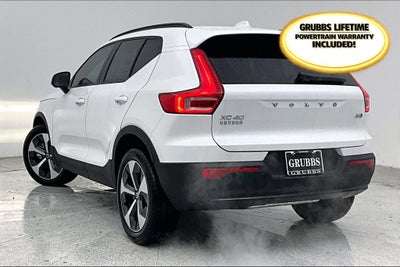 2026 Volvo XC40 B5 Plus