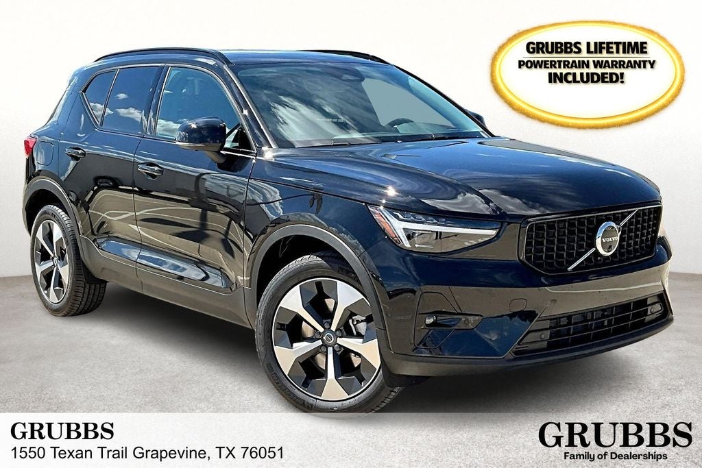 2026 Volvo XC40 B5 Plus