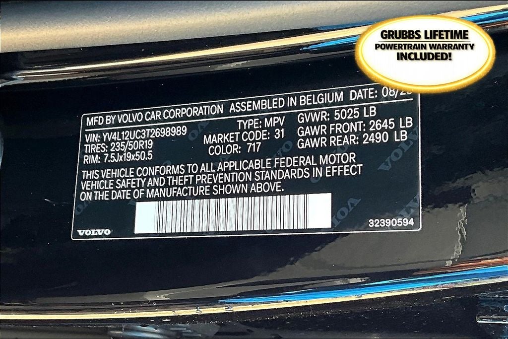 2026 Volvo XC40 B5 Plus