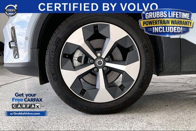 2026 Volvo XC40 B5 Plus