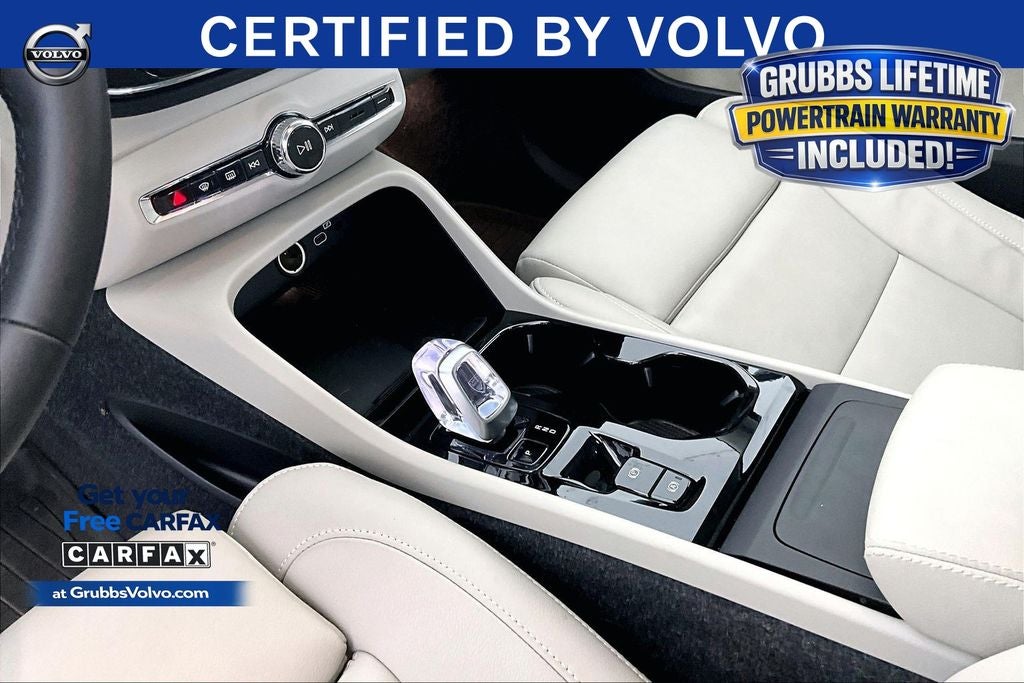 2026 Volvo XC40 B5 Plus