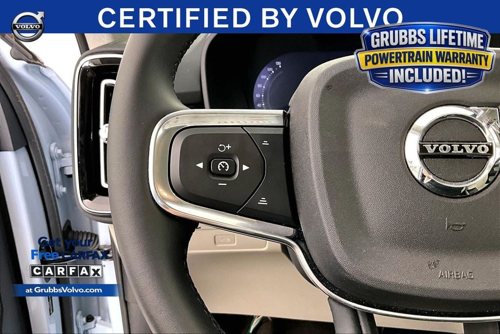 2026 Volvo XC40 B5 Plus