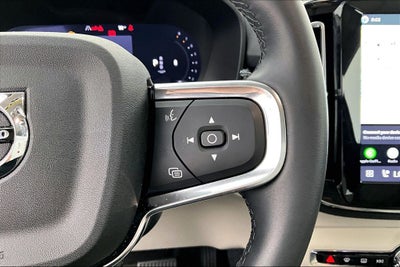 2026 Volvo XC40 B5 Plus