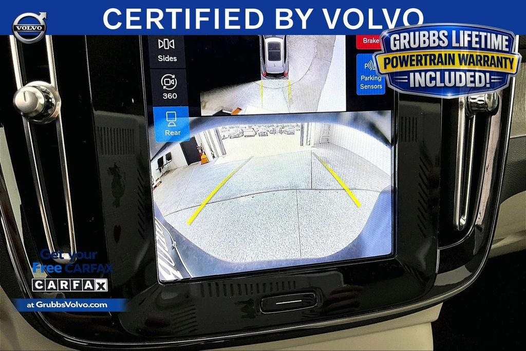 2026 Volvo XC40 B5 Plus