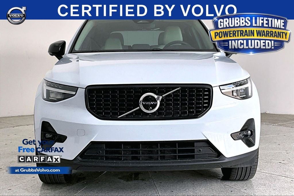 2026 Volvo XC40 B5 Plus