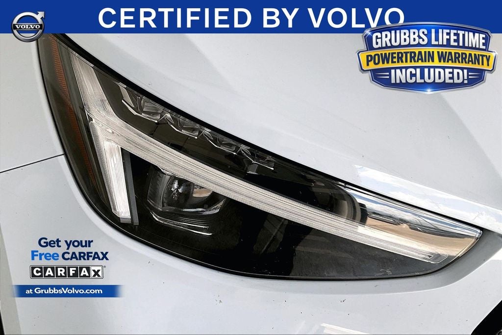 2026 Volvo XC40 B5 Plus