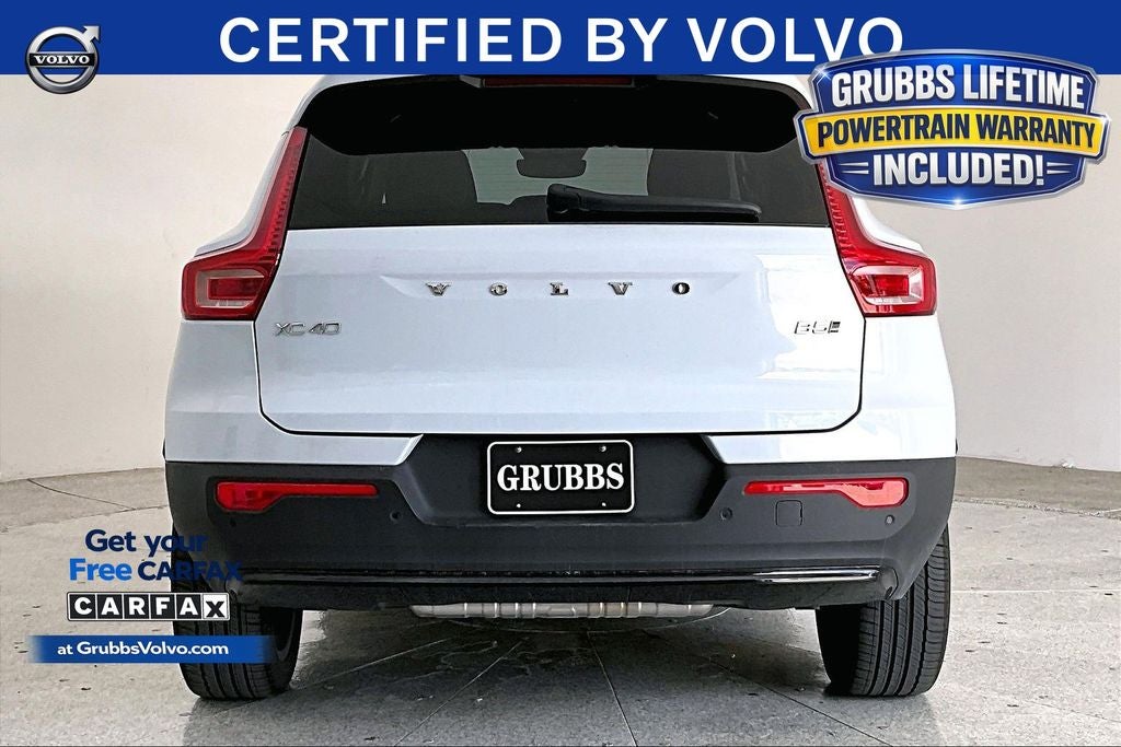 2026 Volvo XC40 B5 Plus