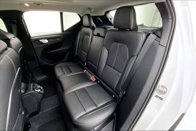 2026 Volvo XC40 B5 Plus