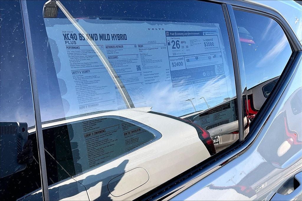 2026 Volvo XC40 B5 Plus