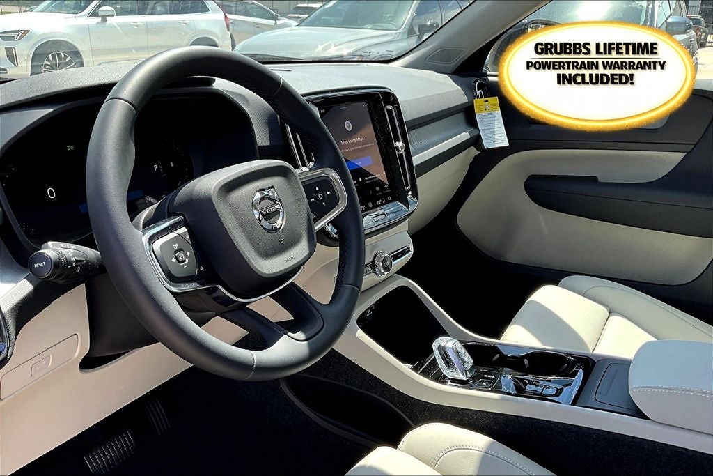 2026 Volvo XC40 B5 Plus