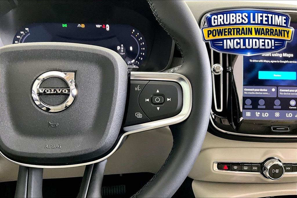 2026 Volvo XC40 B5 Plus