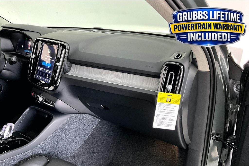 2026 Volvo XC40 B5 Plus