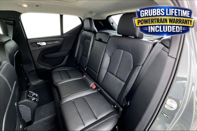 2026 Volvo XC40 B5 Plus