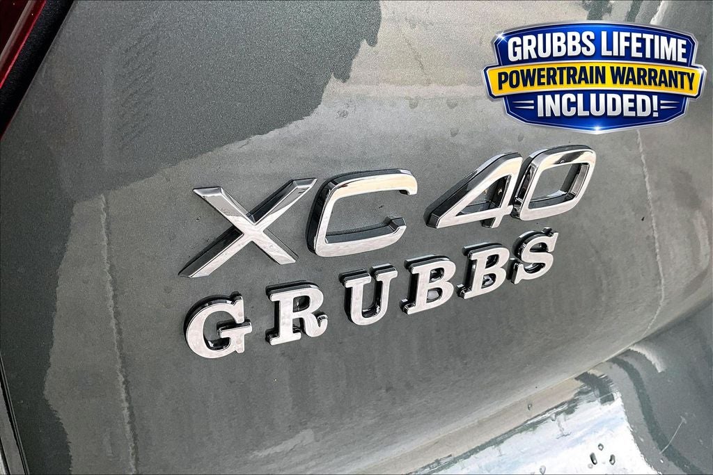 2026 Volvo XC40 B5 Plus