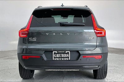 2026 Volvo XC40 B5 Plus