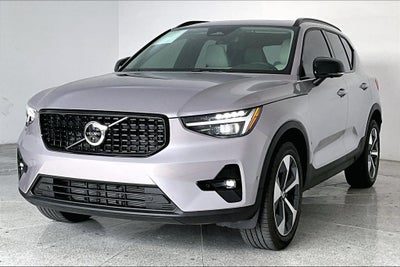 2026 Volvo XC40 B5 Plus