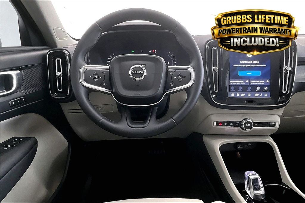 2026 Volvo XC40 B5 Plus