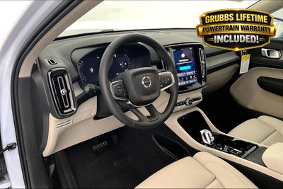2026 Volvo XC40 B5 Plus