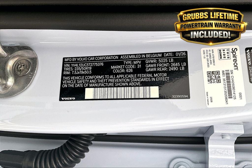 2026 Volvo XC40 B5 Plus