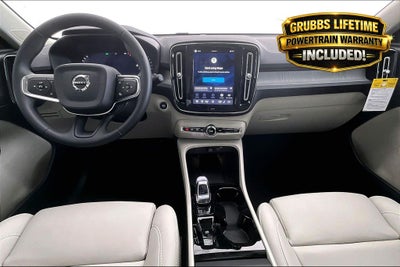 2026 Volvo XC40 B5 Plus