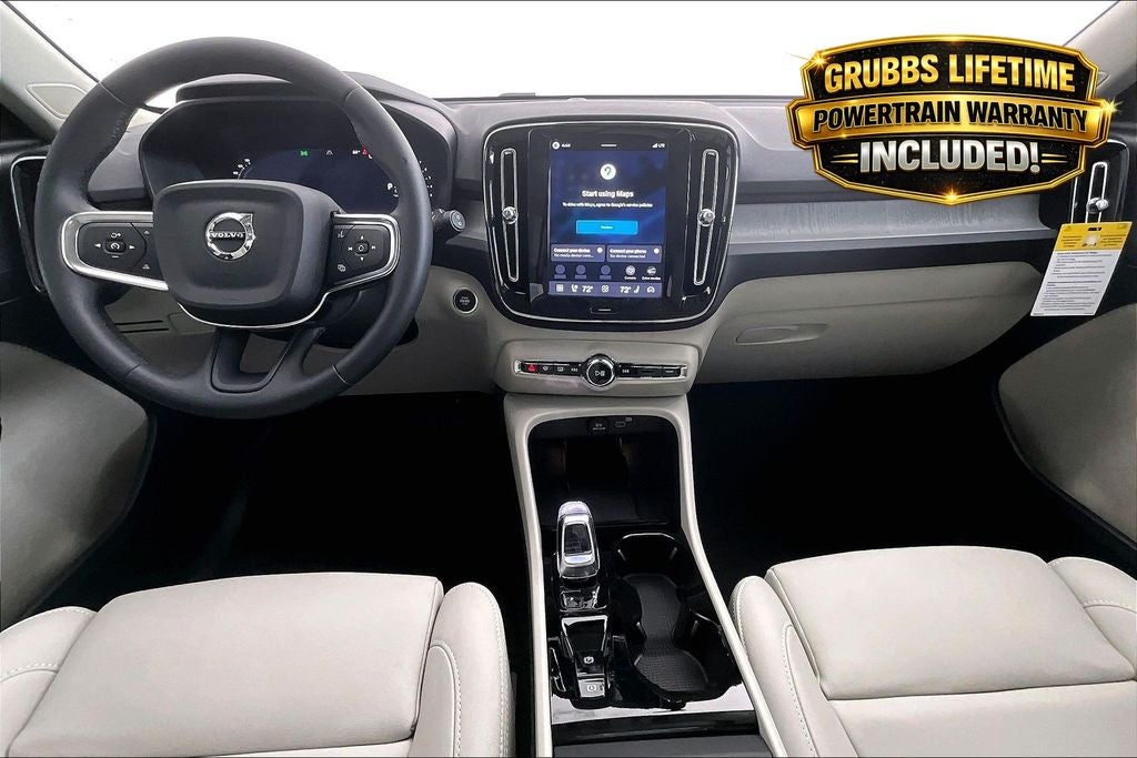 2026 Volvo XC40 B5 Plus