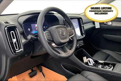 2026 Volvo XC40 B5 Plus