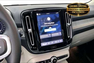 2026 Volvo XC40 B5 Plus