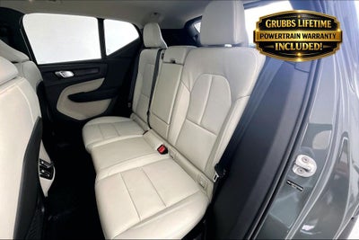 2026 Volvo XC40 B5 Plus