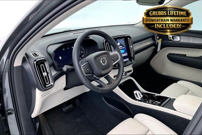2026 Volvo XC40 B5 Plus