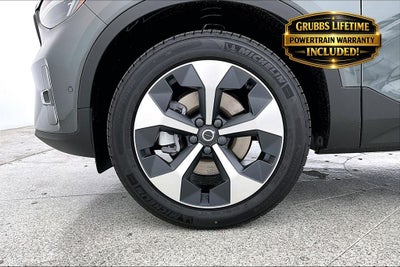 2026 Volvo XC40 B5 Plus