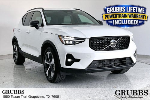 2026 Volvo XC40 B5 Plus