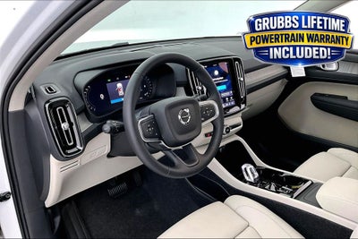 2026 Volvo XC40 B5 Plus