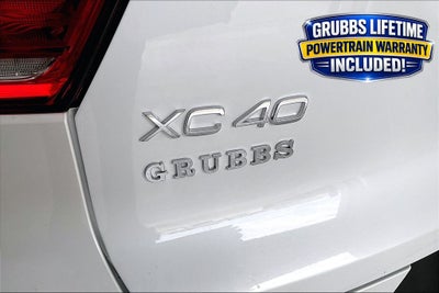 2026 Volvo XC40 B5 Plus