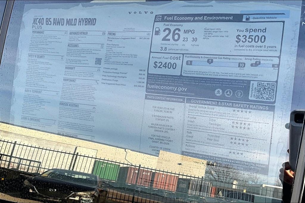 2026 Volvo XC40 B5 Plus