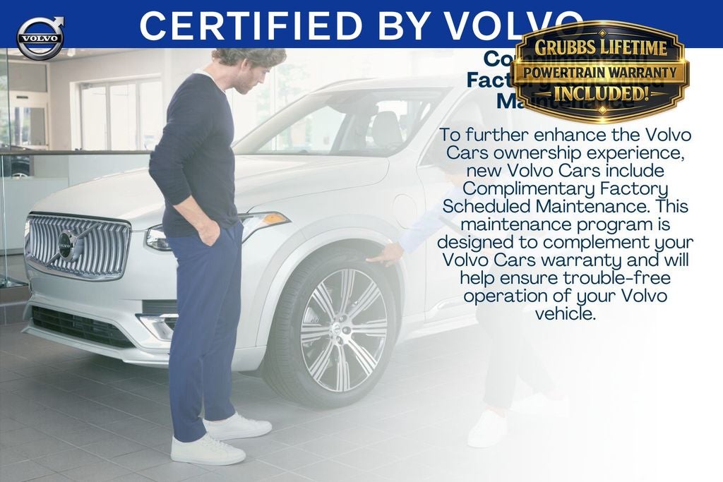 2025 Volvo XC40 B5 Plus Dark Theme