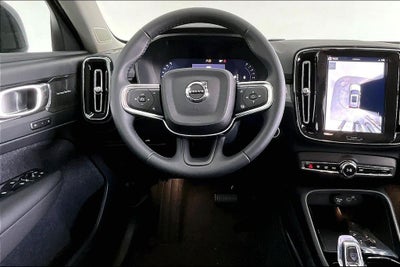 2026 Volvo XC40 B5 Plus