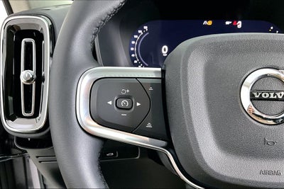 2026 Volvo XC40 B5 Plus