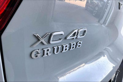 2026 Volvo XC40 B5 Plus