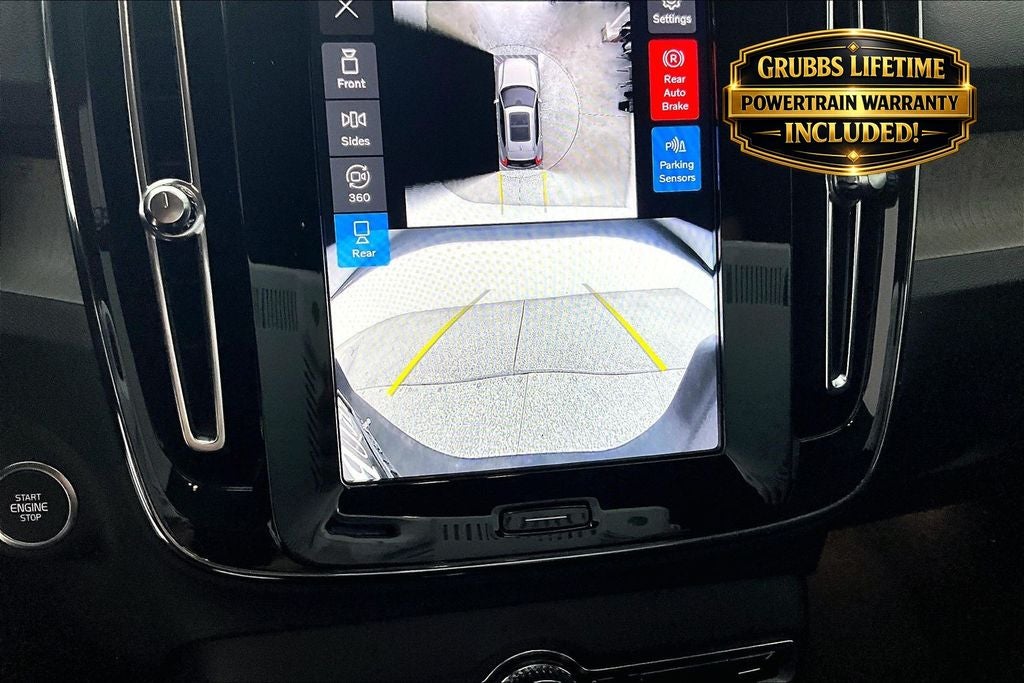 2026 Volvo XC40 B5 Plus