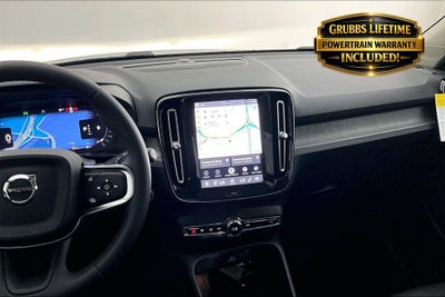 2026 Volvo XC40 B5 Plus