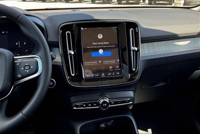 2026 Volvo XC40 B5 Plus