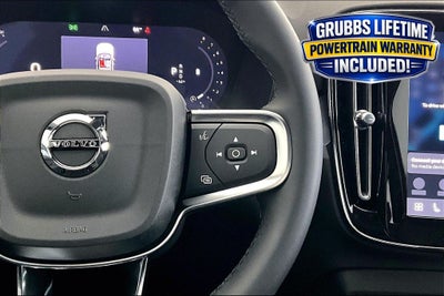 2026 Volvo XC40 B5 Ultra Black Edition