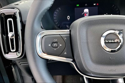 2026 Volvo XC40 B5 Ultra Black Edition