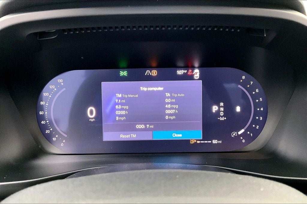 2026 Volvo XC40 B5 Ultra Black Edition