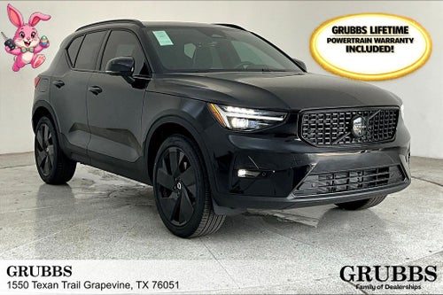 2026 Volvo XC40 B5 Ultra Black Edition